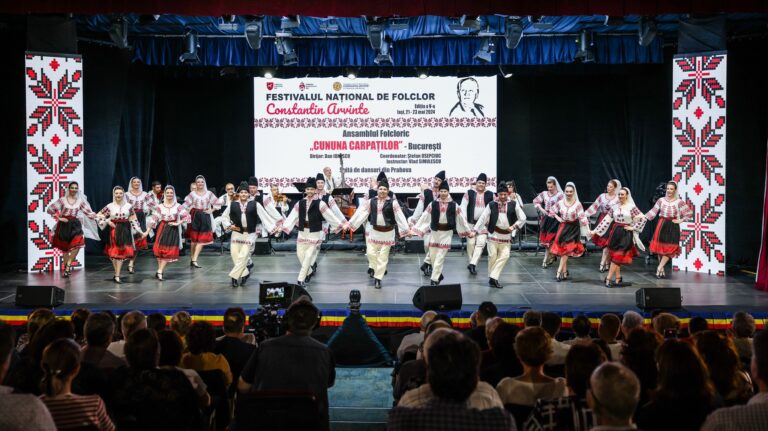 Festivalului Național de Folclor „Constantin Arvinte”.