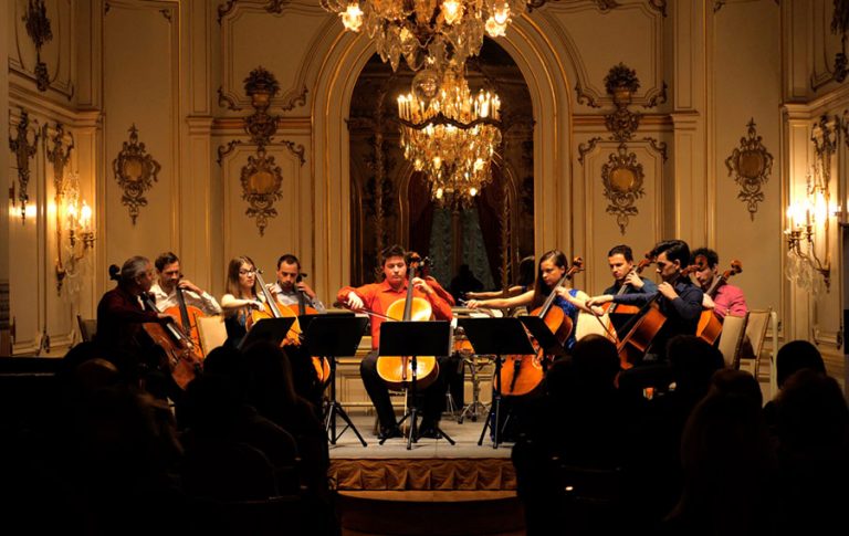 ANSAMBLUL VIOLONCELLISSIMO IN CONCERT LA SALA FILARMONICII DIN LUXEMBURG