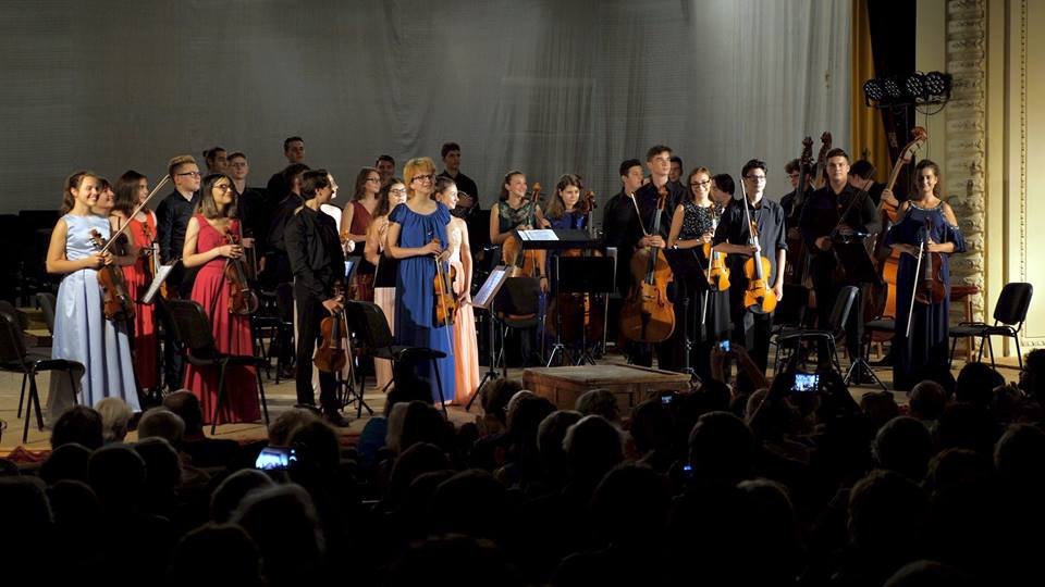 Orchestra Junior-Festivalul-Enescu-si-Muzica-Lumii (1)