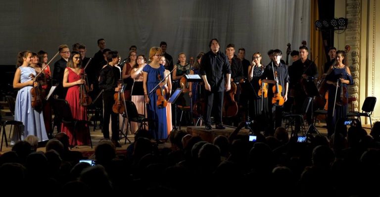 Orchestra Junior la Festivalul „Enescu și Muzica lumii” de la Sinaia